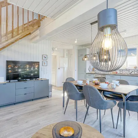 Ferienhaus Beautiful In *